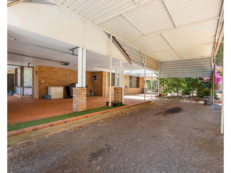 3 Dowell Close, Bedfordale WA 6112