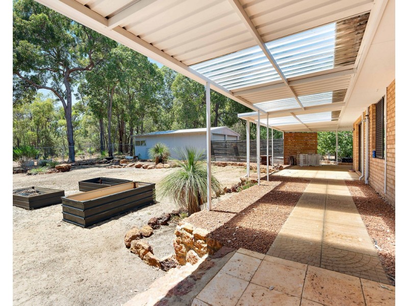 3 Dowell Close, Bedfordale WA 6112