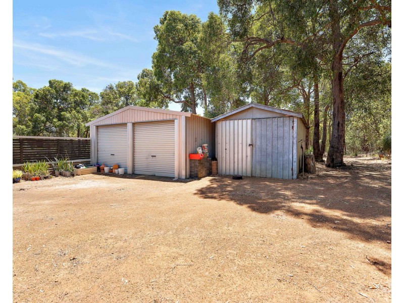 3 Dowell Close, Bedfordale WA 6112