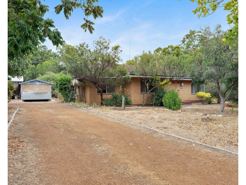 20 Blake Street, Bedfordale WA 6112