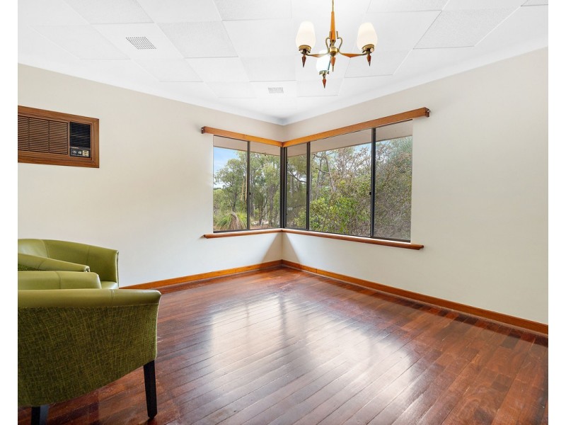 20 Blake Street, Bedfordale WA 6112