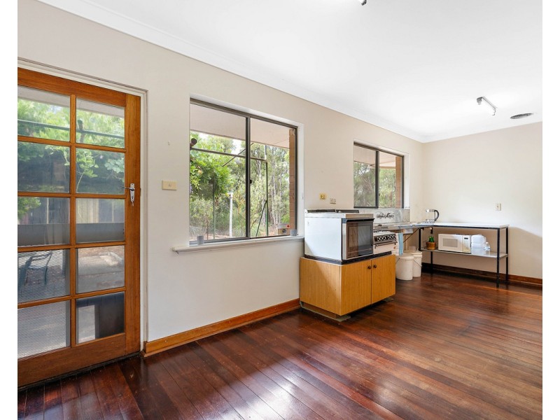 20 Blake Street, Bedfordale WA 6112