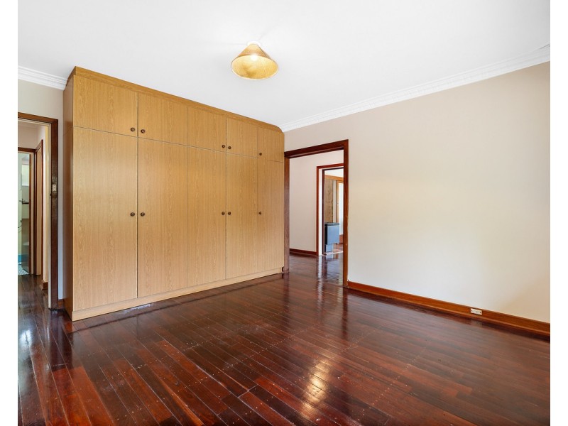 20 Blake Street, Bedfordale WA 6112