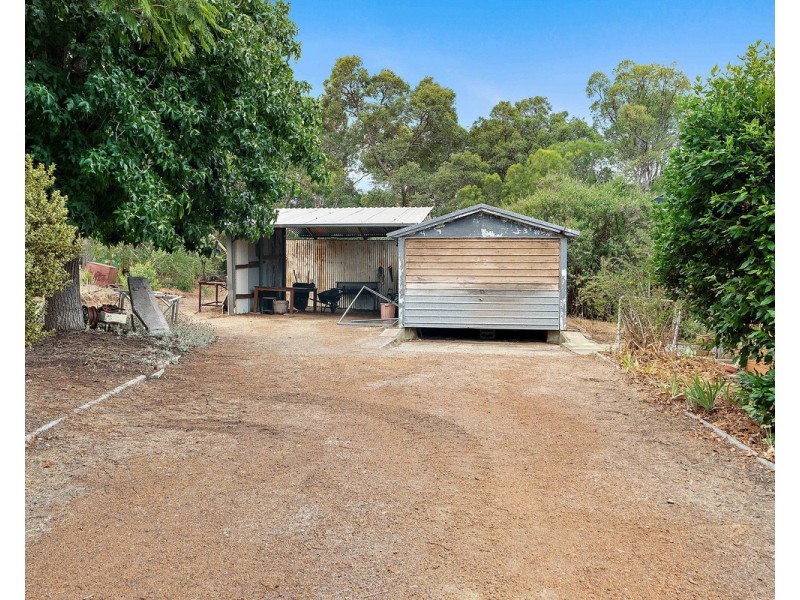 20 Blake Street, Bedfordale WA 6112