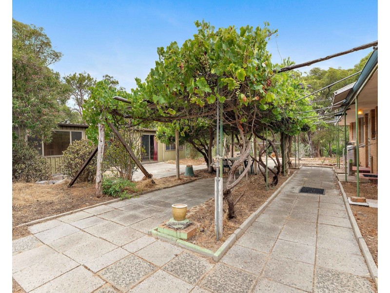 20 Blake Street, Bedfordale WA 6112