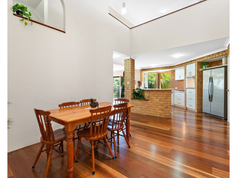 6 Higgins Place, Mount Nasura WA 6112