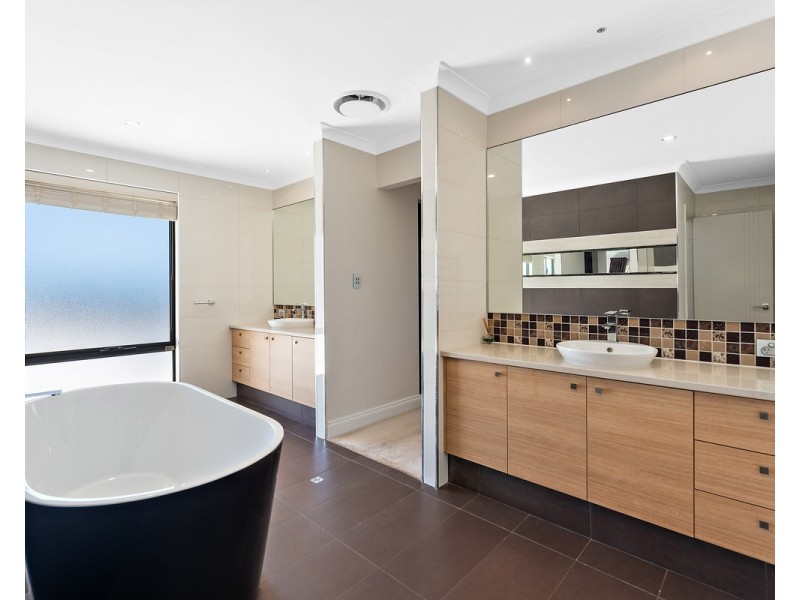 38 Darling Range Drive, Bedfordale WA 6112