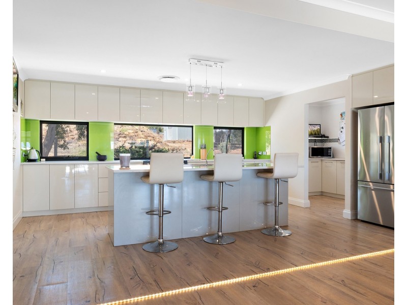 38 Darling Range Drive, Bedfordale WA 6112