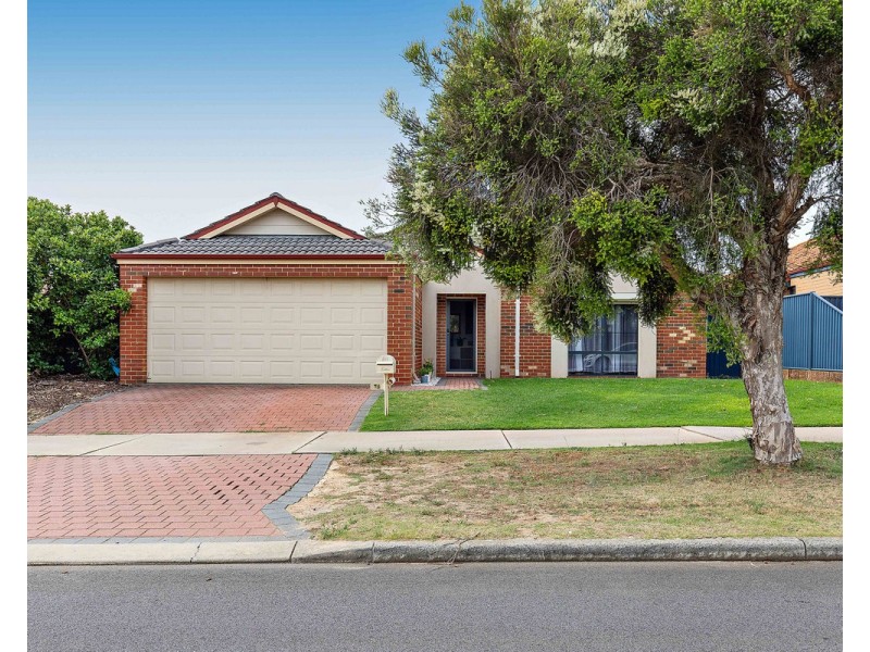28 Larsen Road, Byford WA 6122