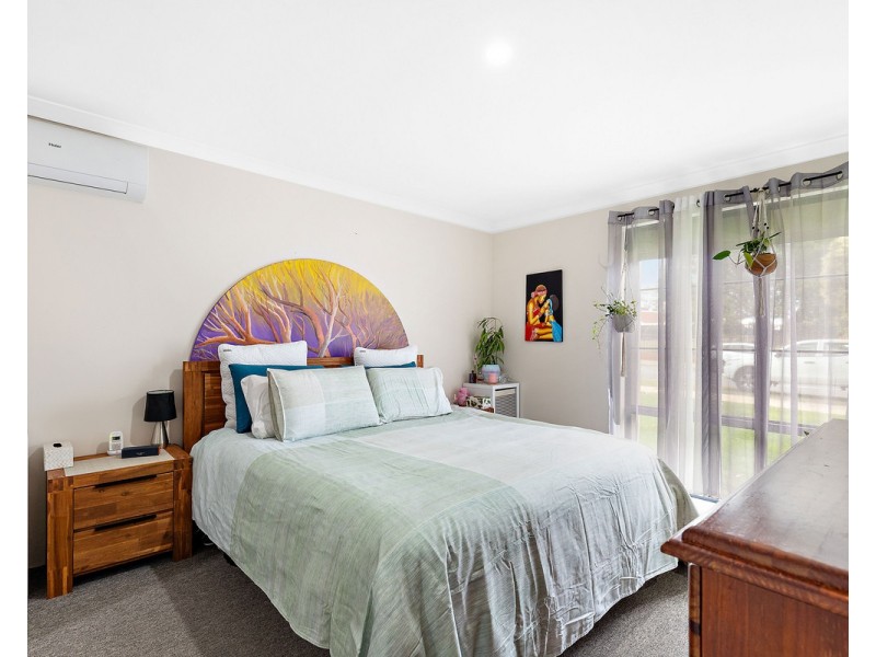 28 Larsen Road, Byford WA 6122