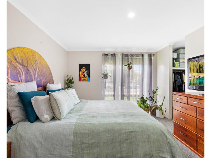 28 Larsen Road, Byford WA 6122
