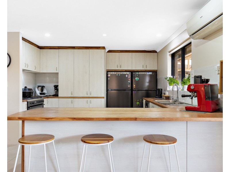 28 Larsen Road, Byford WA 6122