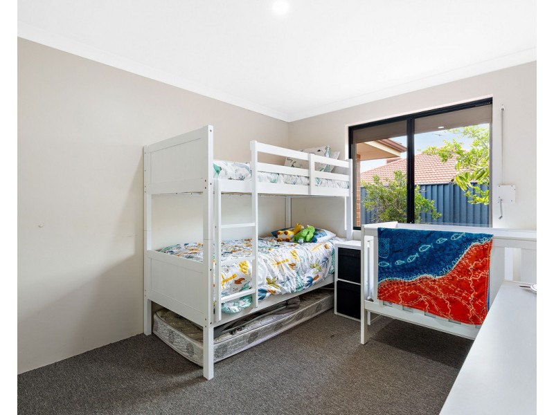 28 Larsen Road, Byford WA 6122