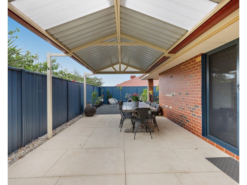 28 Larsen Road, Byford WA 6122