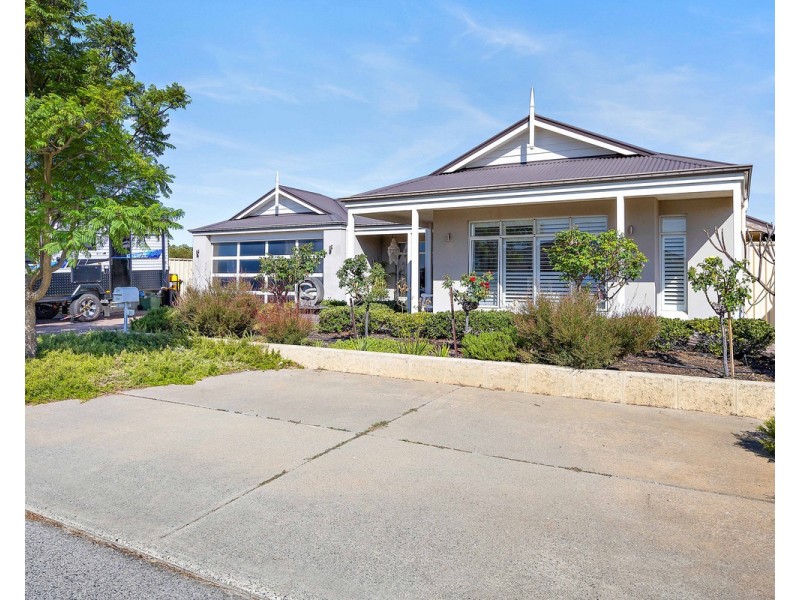 11 Coleus Way, Seville Grove WA 6112