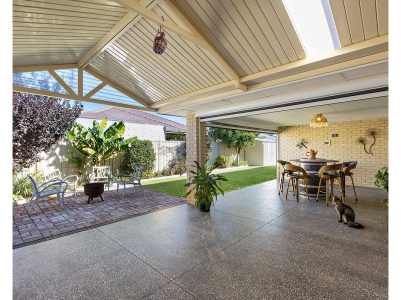 11 Coleus Way, Seville Grove WA 6112