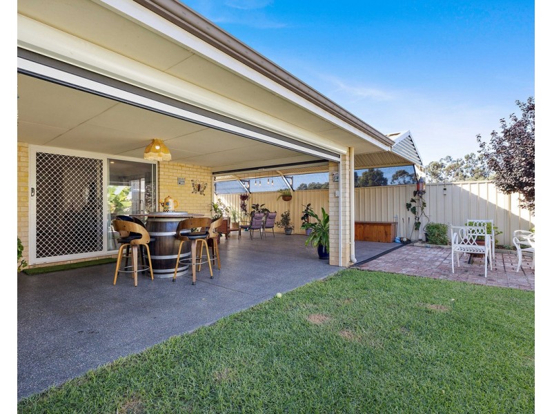 11 Coleus Way, Seville Grove WA 6112