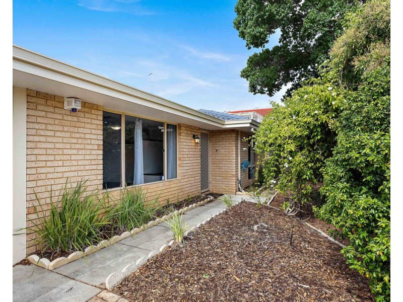 13 Anembo Place, Kelmscott WA 6111