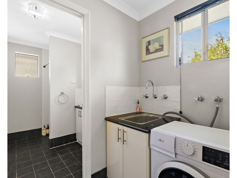 13 Anembo Place, Kelmscott WA 6111