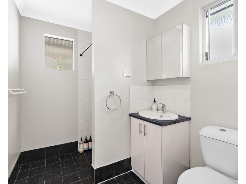 13 Anembo Place, Kelmscott WA 6111