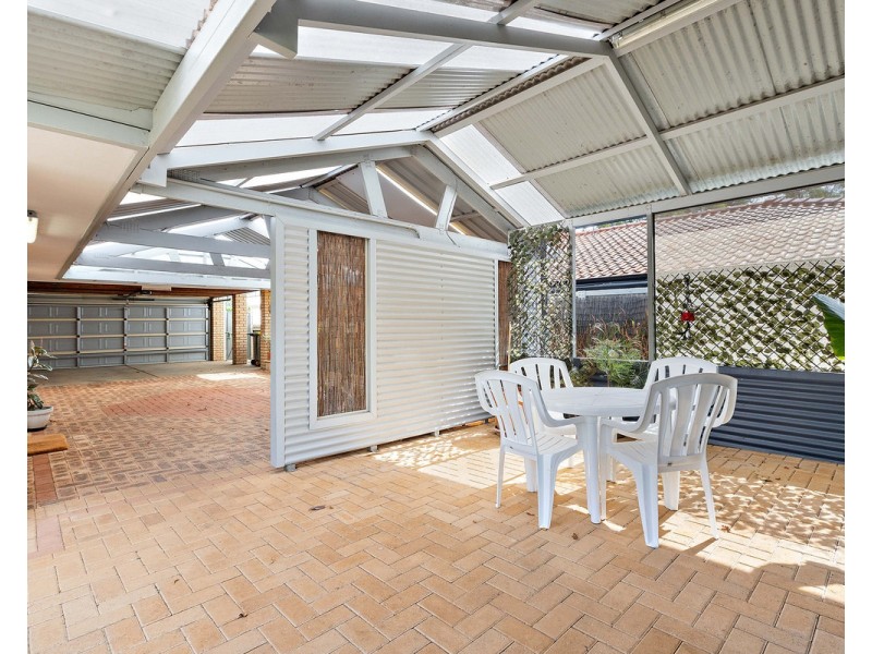 13 Anembo Place, Kelmscott WA 6111