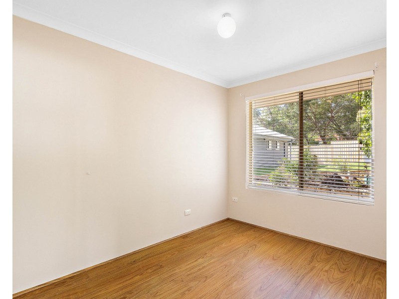 13 Anembo Place, Kelmscott WA 6111