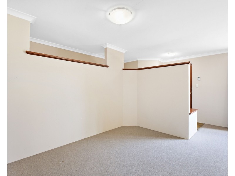 13 Anembo Place, Kelmscott WA 6111