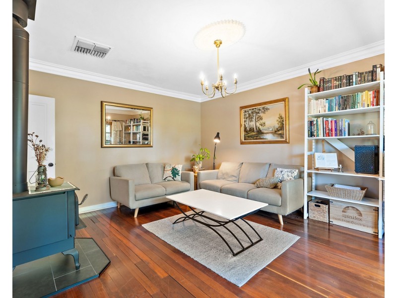 5 Lefroy Road, Mount Nasura WA 6112