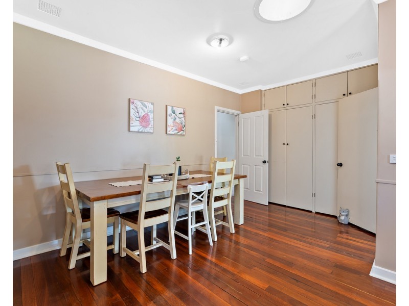 5 Lefroy Road, Mount Nasura WA 6112