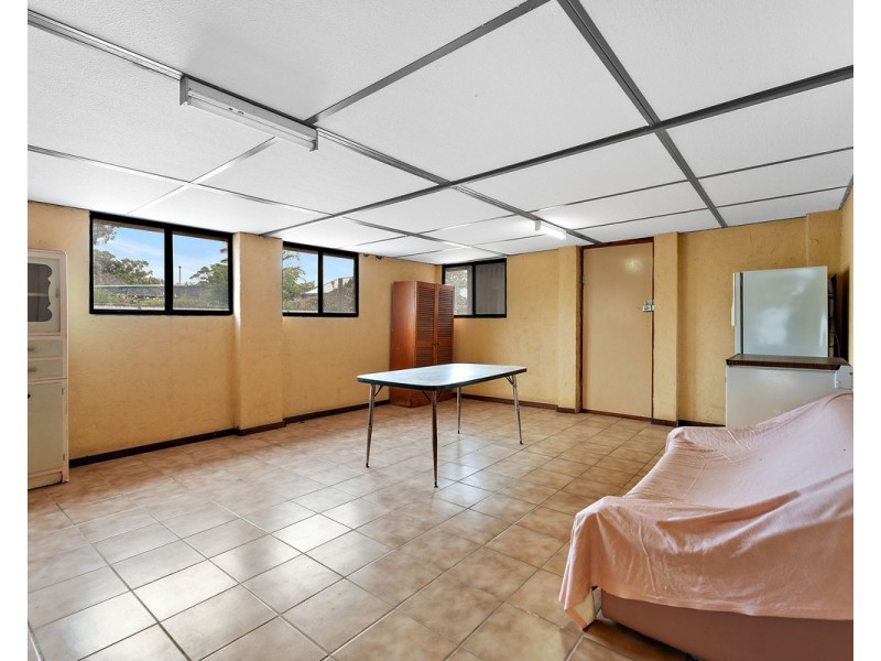 37 Pitchford Avenue, Maddington WA 6109