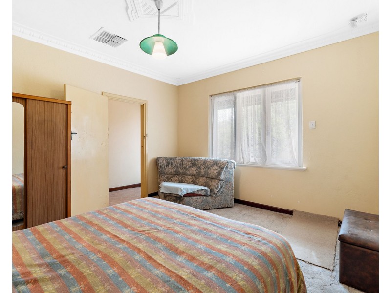 37 Pitchford Avenue, Maddington WA 6109