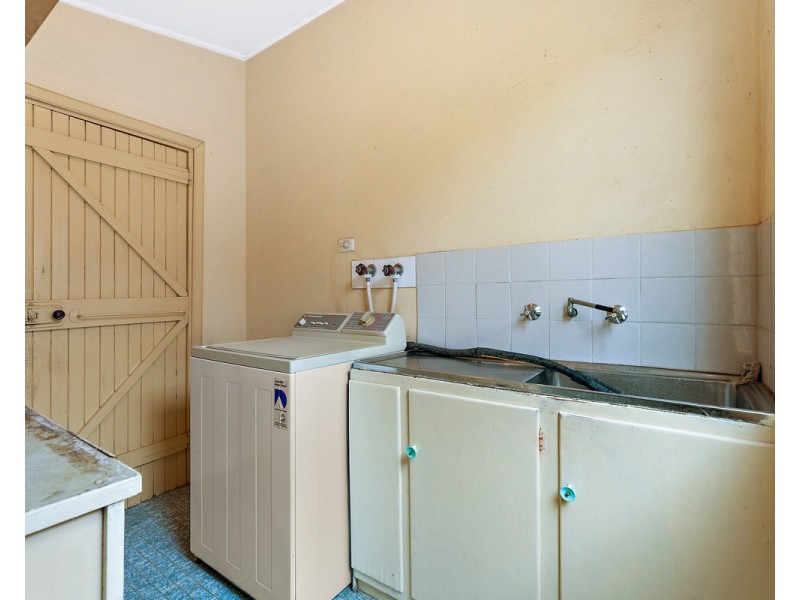 37 Pitchford Avenue, Maddington WA 6109