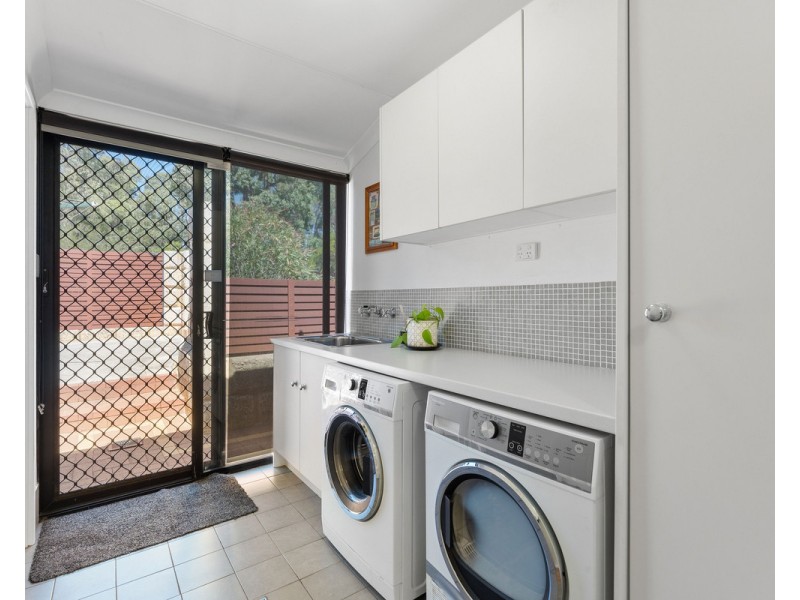 9 Darling Range Drive, Bedfordale WA 6112