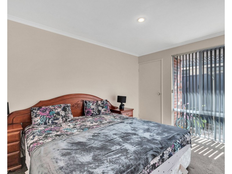 6 Rushmore Avenue, Canning Vale WA 6155