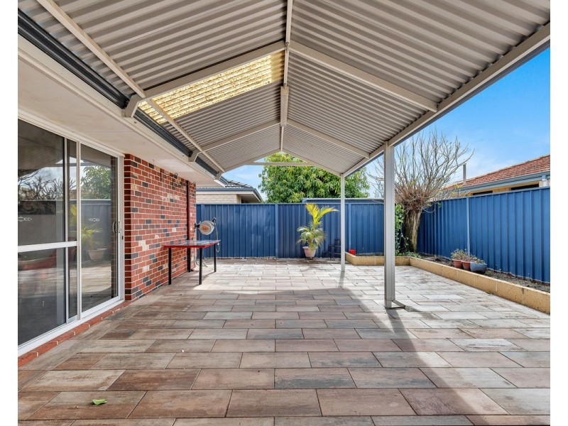 6 Rushmore Avenue, Canning Vale WA 6155
