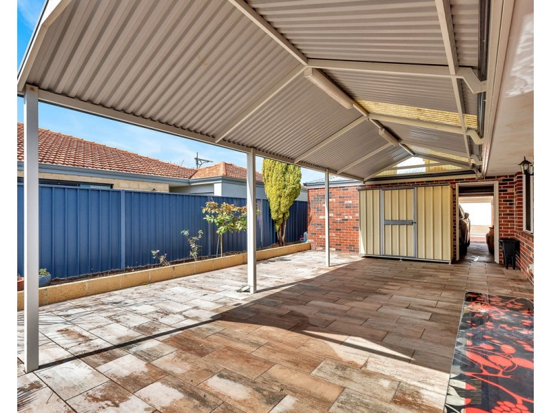 6 Rushmore Avenue, Canning Vale WA 6155