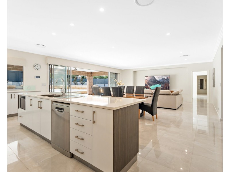 4 Meldrum Loop, Bedfordale WA 6112