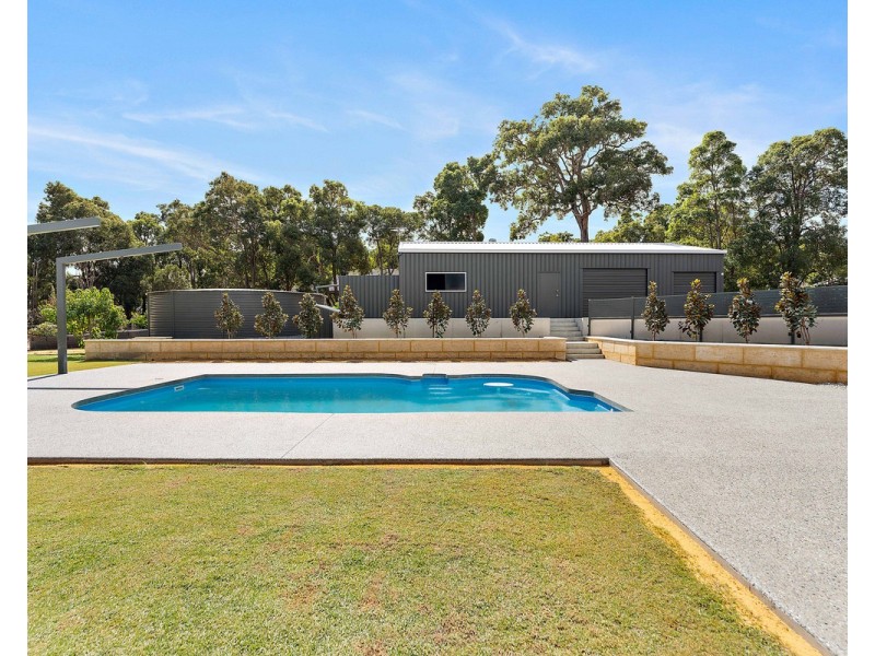 4 Meldrum Loop, Bedfordale WA 6112