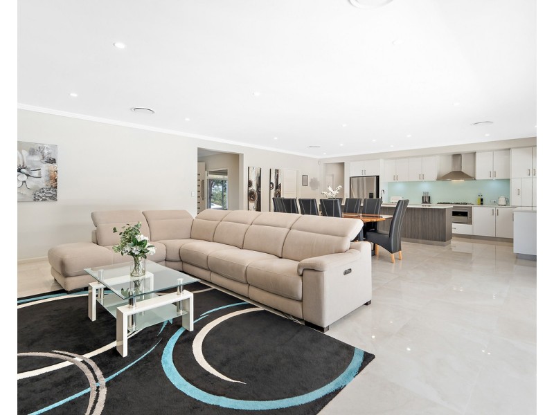 4 Meldrum Loop, Bedfordale WA 6112