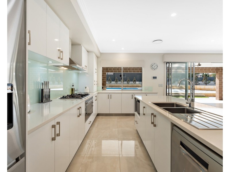 4 Meldrum Loop, Bedfordale WA 6112