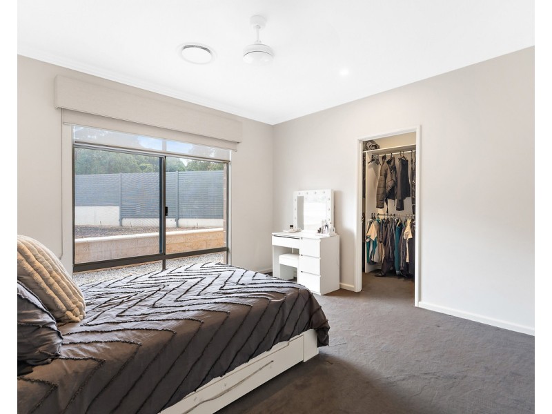 4 Meldrum Loop, Bedfordale WA 6112