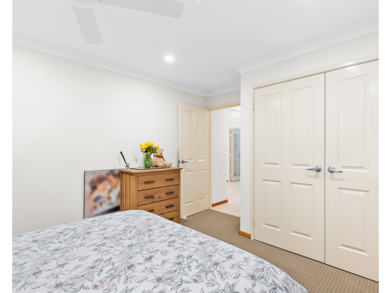 33 Hungerford Close, Canning Vale WA 6155