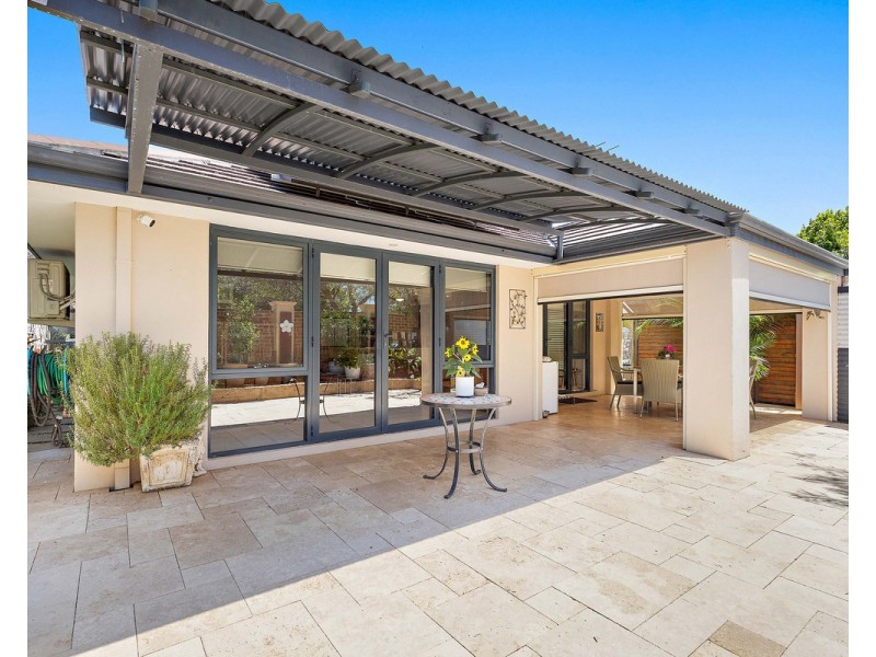 33 Hungerford Close, Canning Vale WA 6155