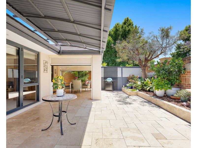 33 Hungerford Close, Canning Vale WA 6155