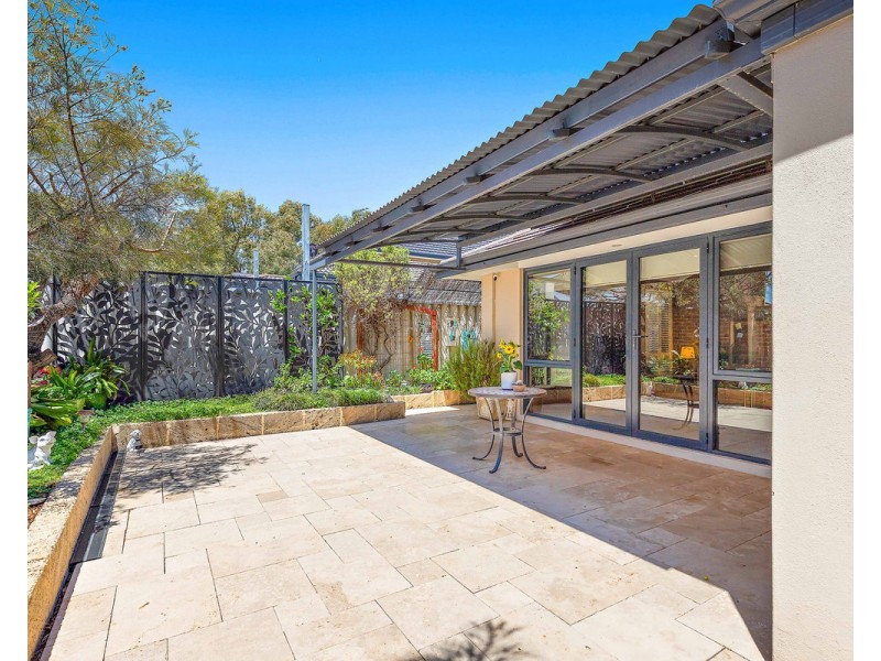 33 Hungerford Close, Canning Vale WA 6155