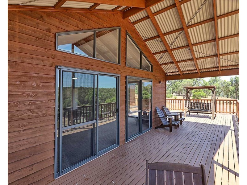 14 Honeybush Vista, Jarrahdale WA 6124