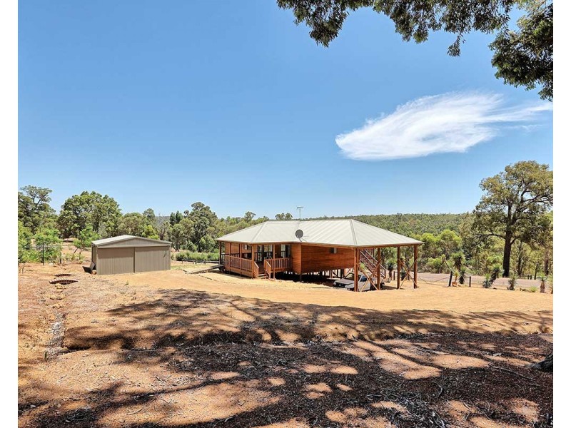 14 Honeybush Vista, Jarrahdale WA 6124