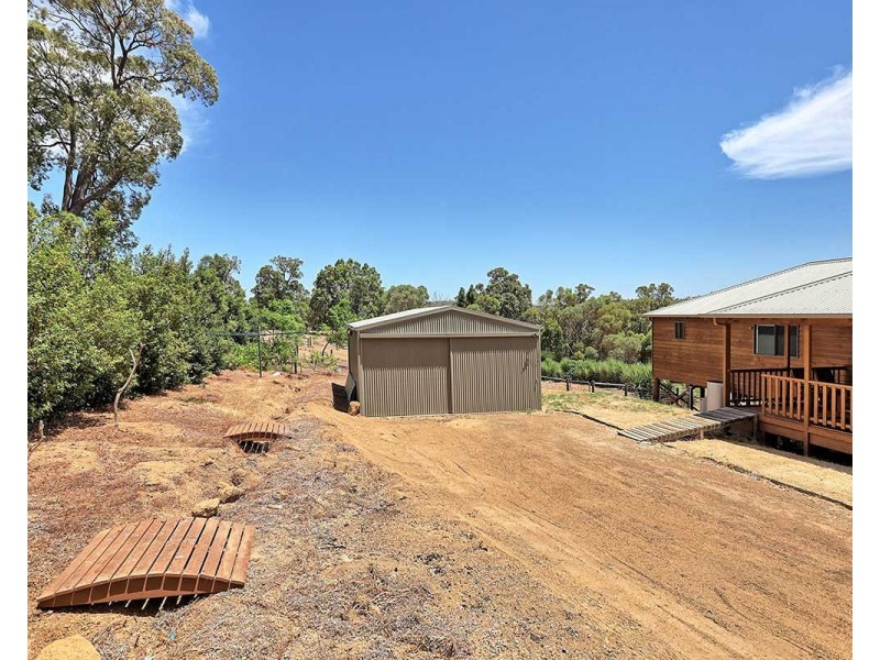 14 Honeybush Vista, Jarrahdale WA 6124