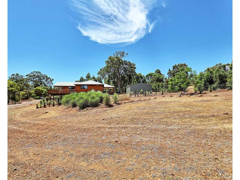 14 Honeybush Vista, Jarrahdale WA 6124
