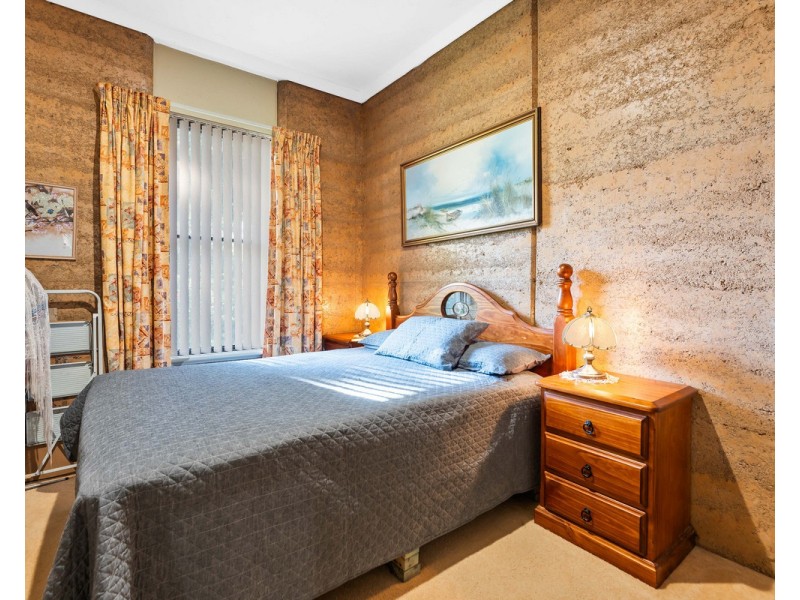 231 Albany Highway, Bedfordale WA 6112